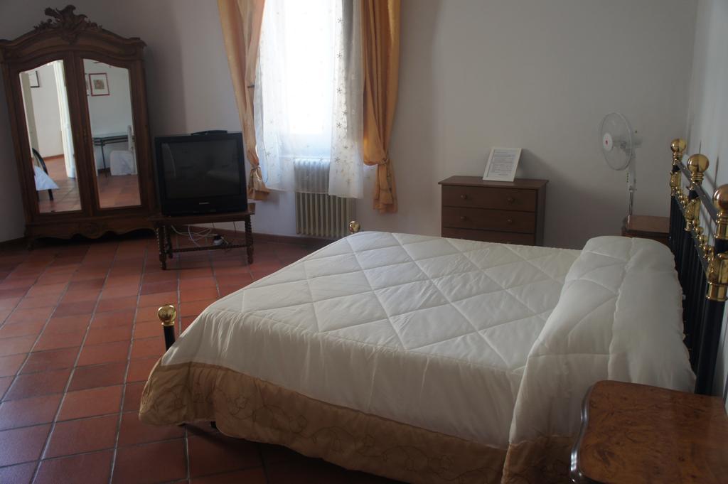 Villa Fiocchi Caltanissetta Szoba fotó